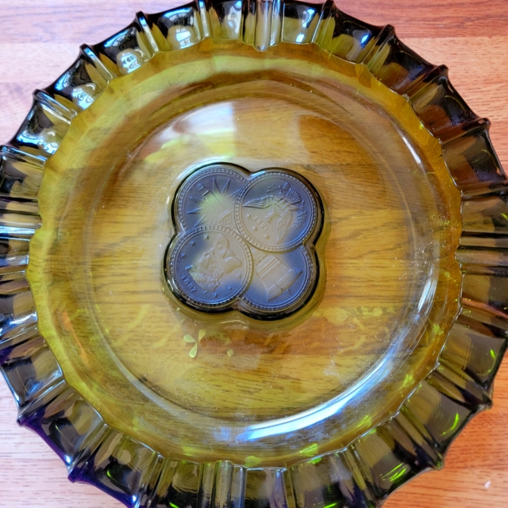 1960s Mid Centry Olive Ashtray